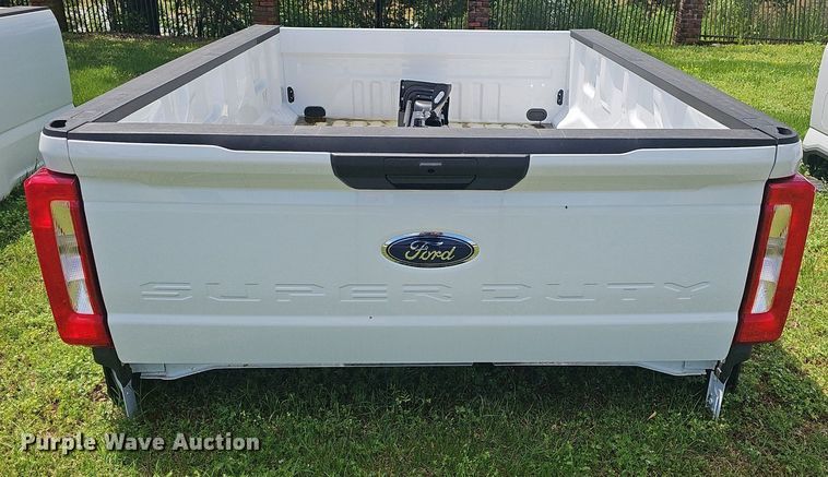 image for item EJ5355 Ford F250 Pickup truck bed