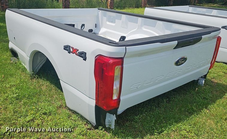 image for item EJ5355 Ford F250 Pickup truck bed