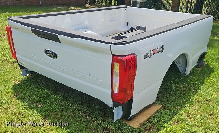 image for item EJ5356 Ford F250 pickup truck bed 