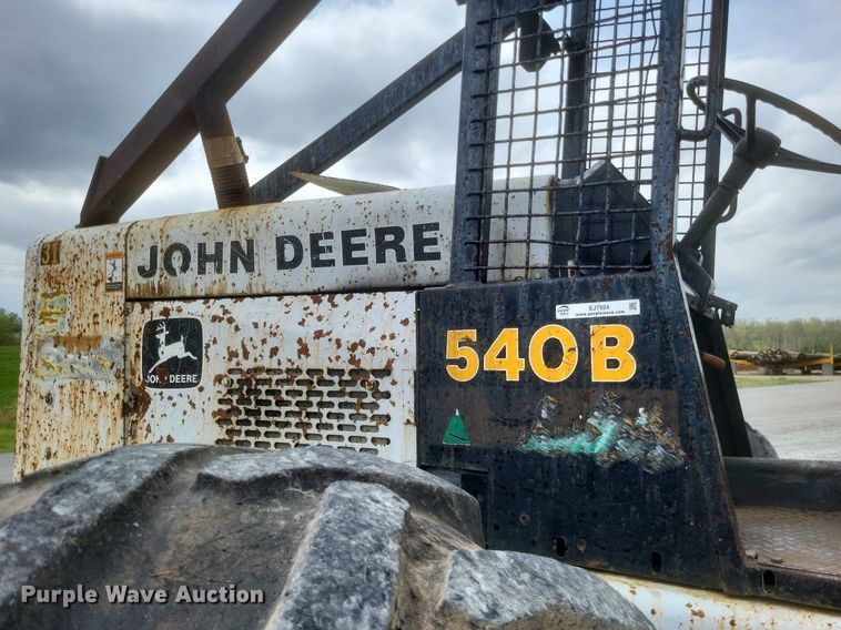 image for item EJ7924 1979 John Deere 540B skidder