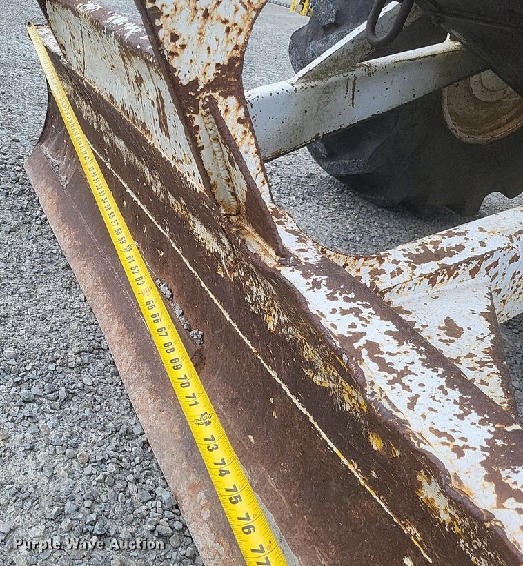 image for item EJ7924 1979 John Deere 540B skidder