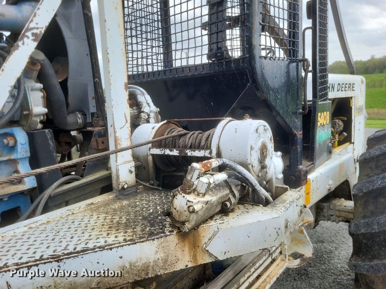 image for item EJ7924 1979 John Deere 540B skidder