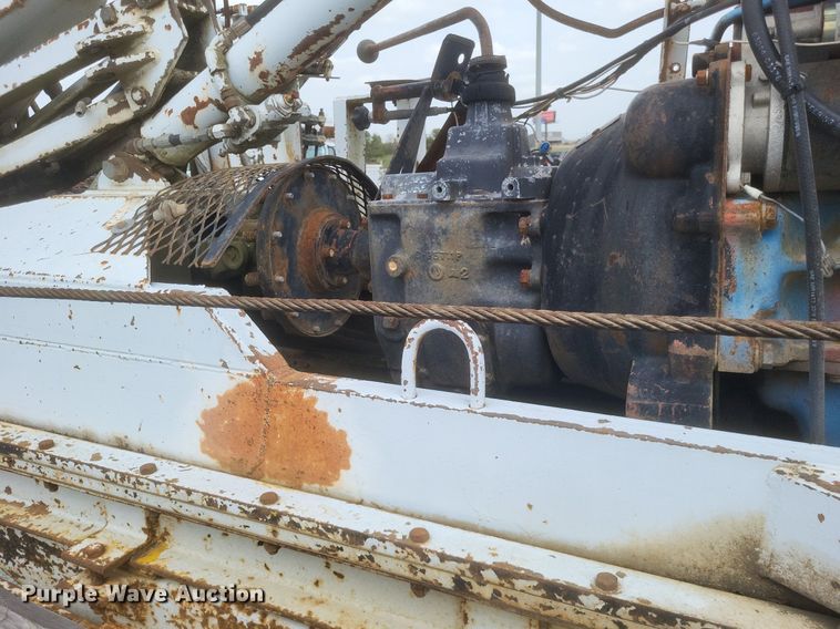 image for item EJ7924 1979 John Deere 540B skidder