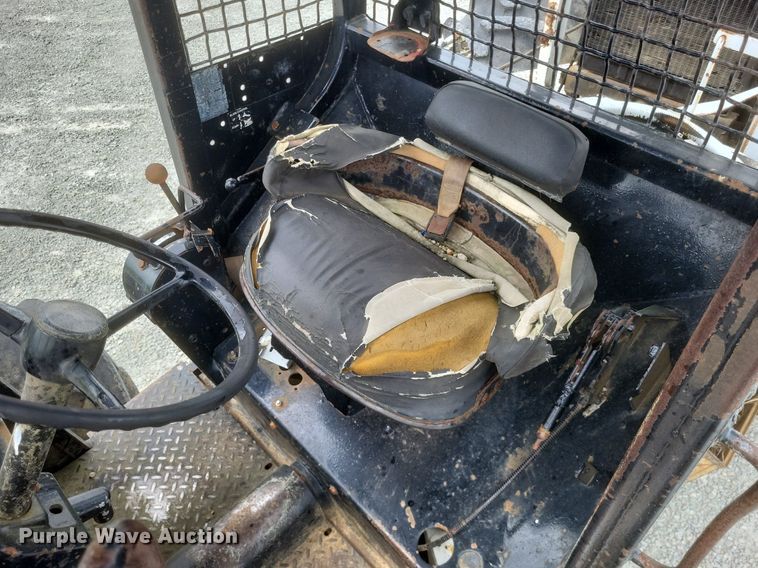 image for item EJ7924 1979 John Deere 540B skidder