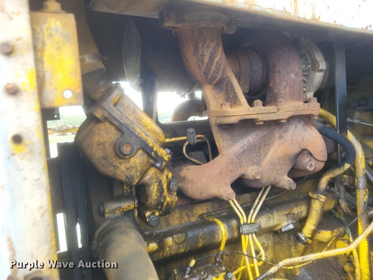 image for item EJ7924 1979 John Deere 540B skidder