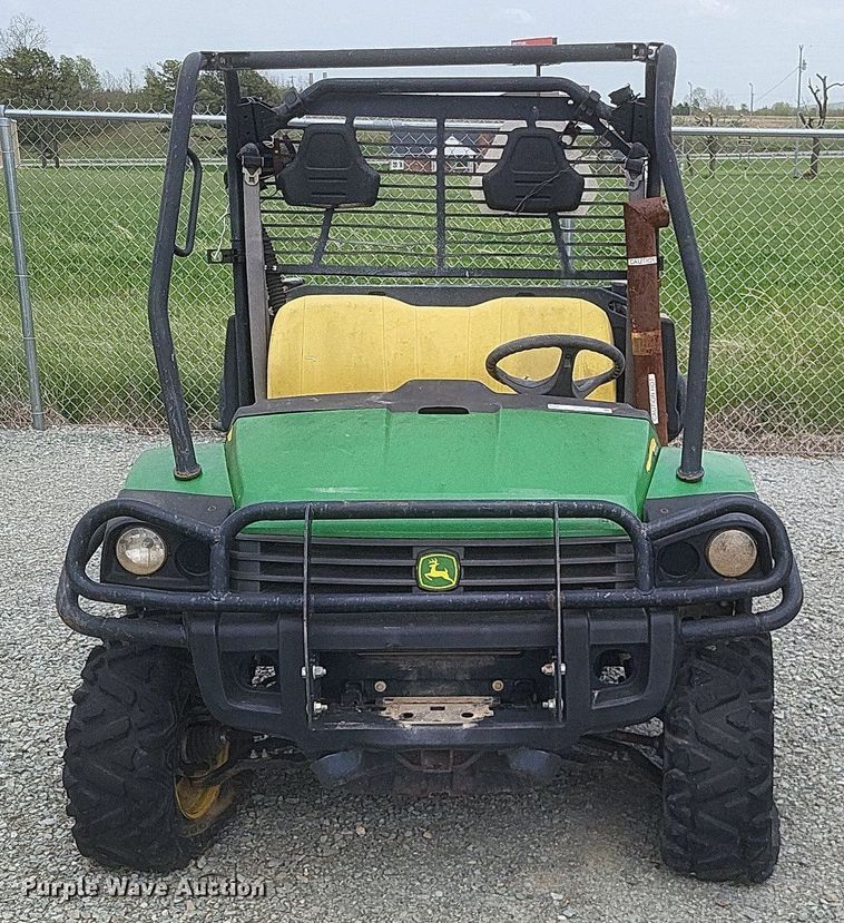 image for item EJ7926 2012 John Deere Gator 825 XUV utility vehicle