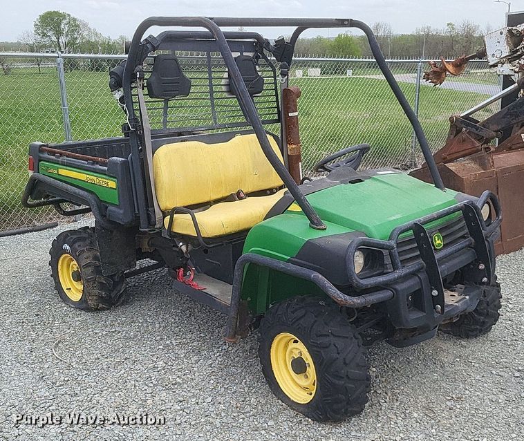 image for item EJ7926 2012 John Deere Gator 825 XUV utility vehicle