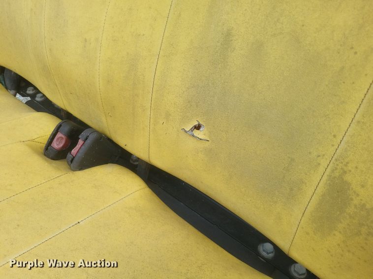 image for item EJ7926 2012 John Deere Gator 825 XUV utility vehicle