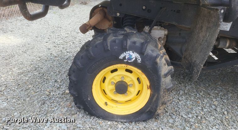 image for item EJ7926 2012 John Deere Gator 825 XUV utility vehicle