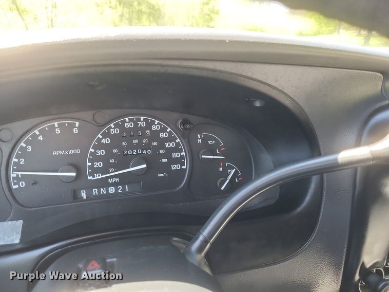 image for item EJ7940 2001 Ford Ranger XLT SuperCab pickup truck