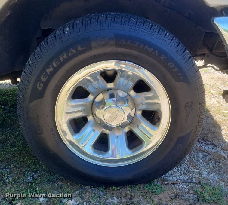 image for item EJ7940 2001 Ford Ranger XLT SuperCab pickup truck