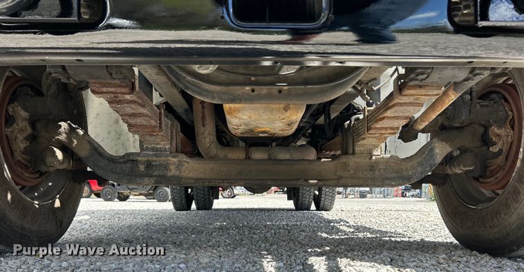 image for item EK4504 2003 Freightliner  FL70 utility / service truck