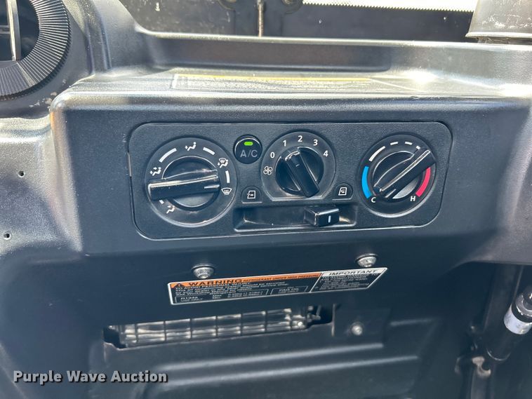 image for item EK4505 2017 Kubota  RTV-X1100C utility vehicle