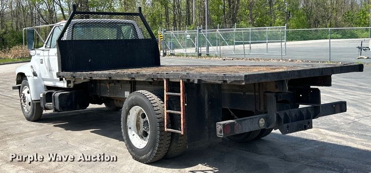 image for item EK4512 1998 Ford F Series flatbed truck