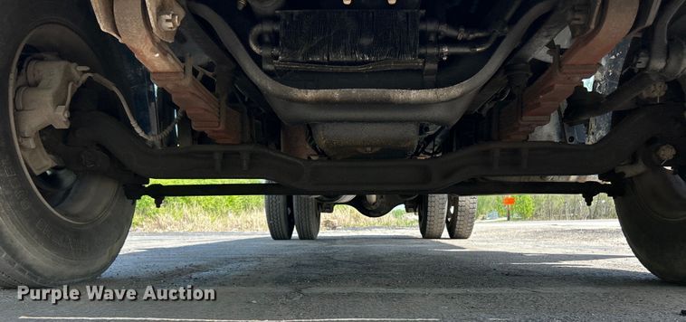 image for item EK4512 1998 Ford F Series flatbed truck