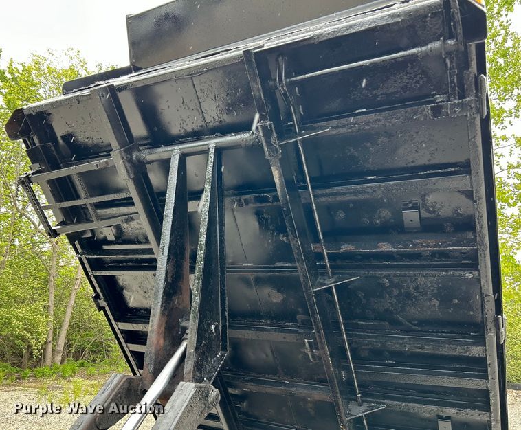 image for item EK4560 2005 Ford F550 Super Duty XLT dump truck