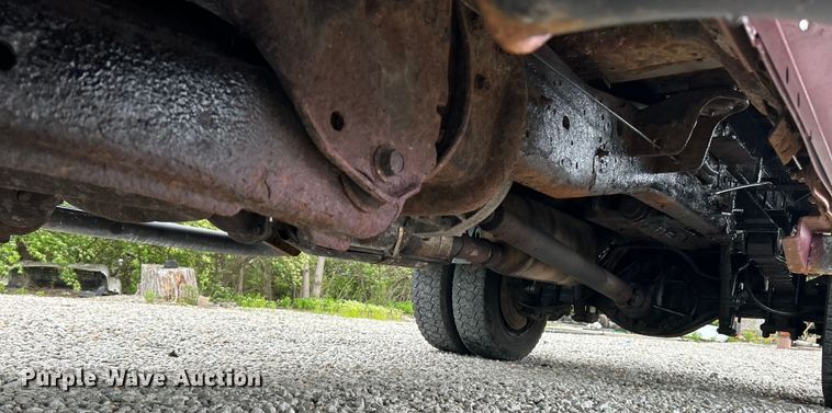 image for item EK4560 2005 Ford F550 Super Duty XLT dump truck