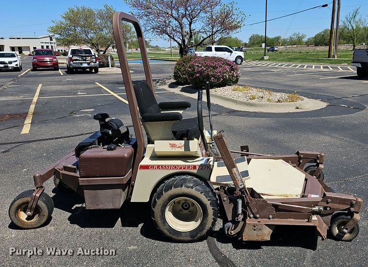 image for item EK5758 2011 Grasshopper 727K ZTR lawn mower