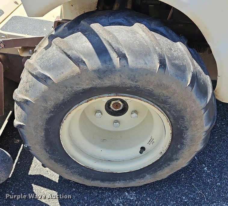 image for item EK5758 2011 Grasshopper 727K ZTR lawn mower