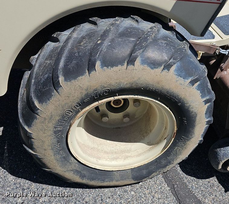 image for item EK5758 2011 Grasshopper 727K ZTR lawn mower