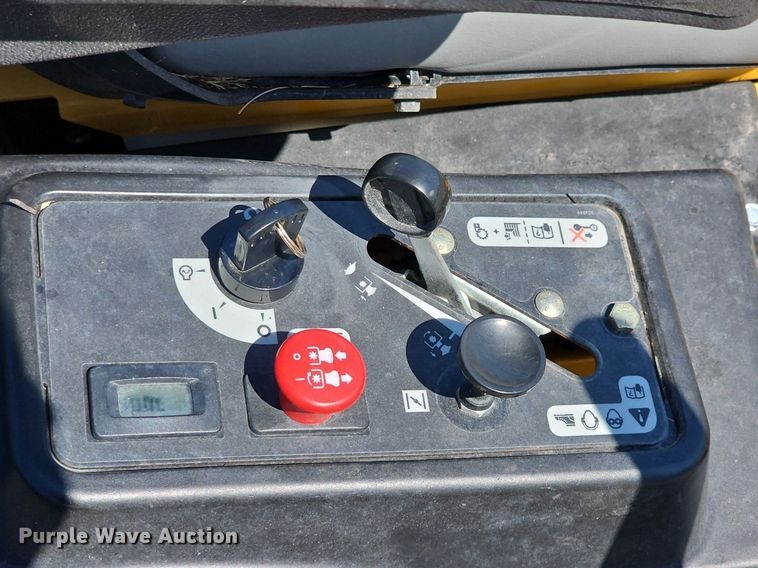 image for item EK5833 Hustler  Raptor SD  ZTR lawn mower