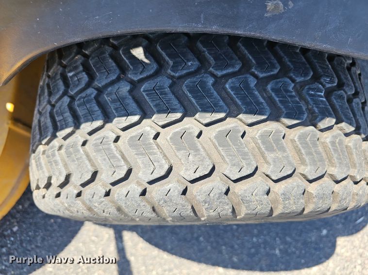 image for item EK5833 Hustler  Raptor SD  ZTR lawn mower