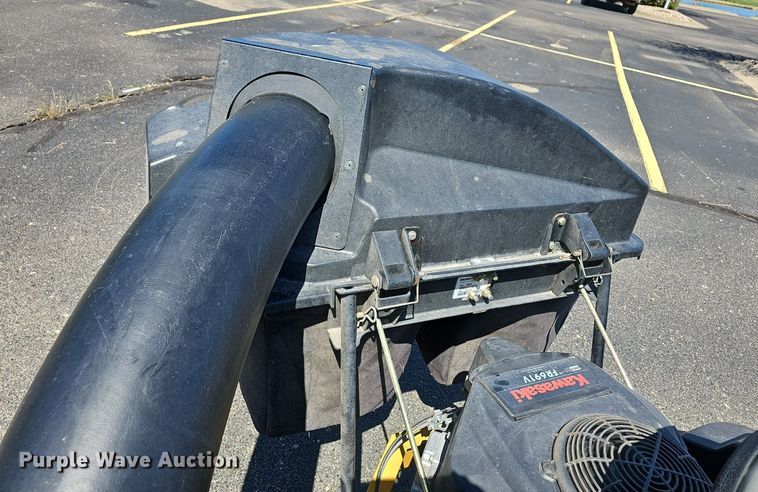 image for item EK5833 Hustler  Raptor SD  ZTR lawn mower