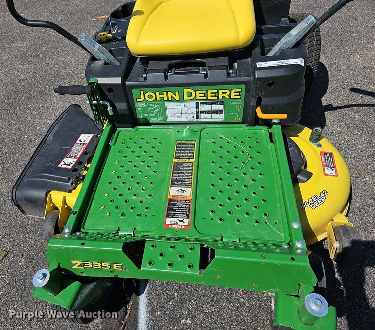 image for item EK5835 John Deere  Z335E ZTR lawn mower