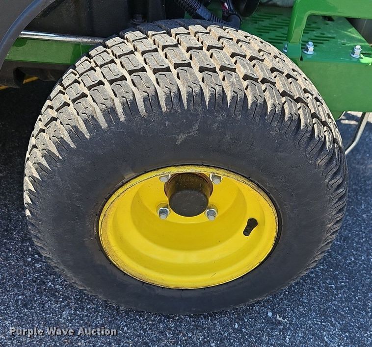 image for item EK5835 John Deere  Z335E ZTR lawn mower