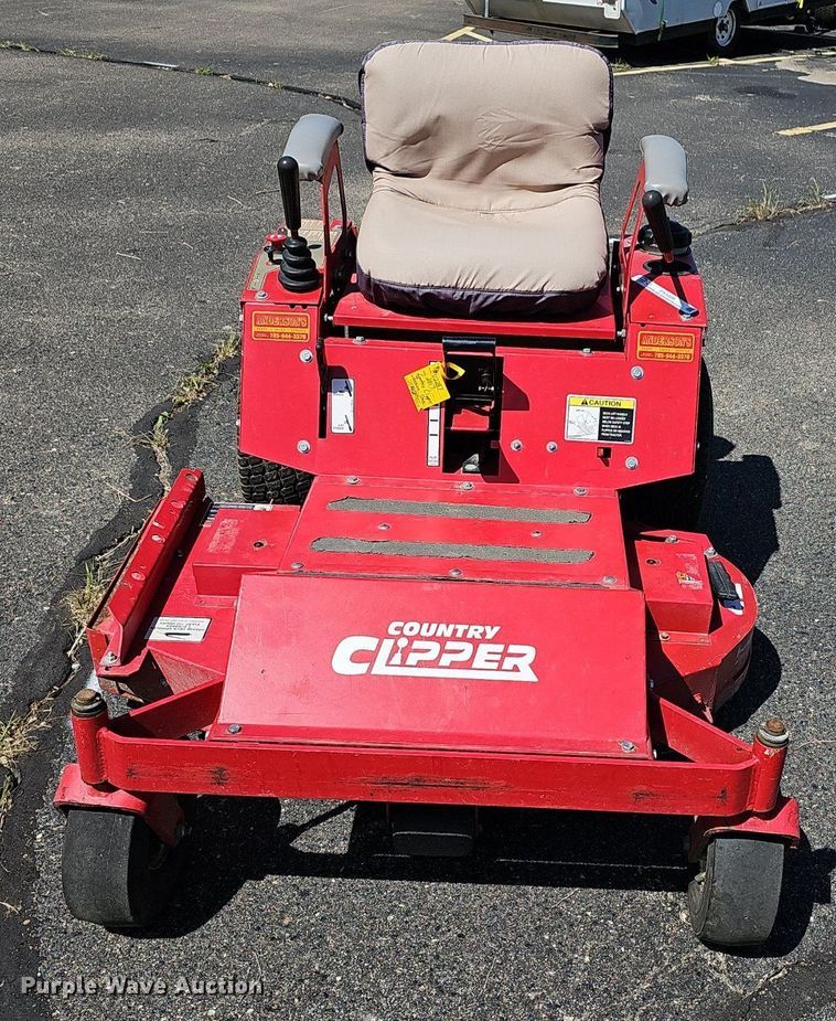 image for item EK5836 2017 Country Clipper JaZee One ZTR lawn mower