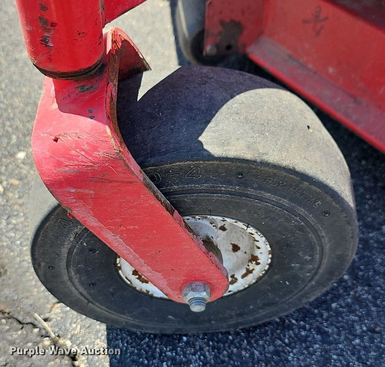 image for item EK5836 2017 Country Clipper JaZee One ZTR lawn mower