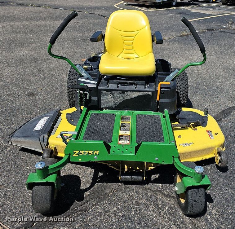 image for item EK5837 2018 John Deere  Z375R ZTR lawn mower