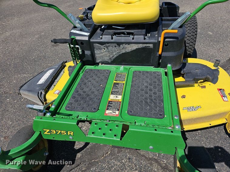 image for item EK5837 2018 John Deere  Z375R ZTR lawn mower