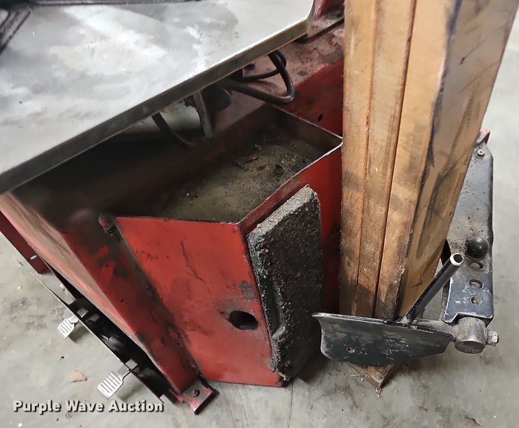 image for item EK5838 Tools