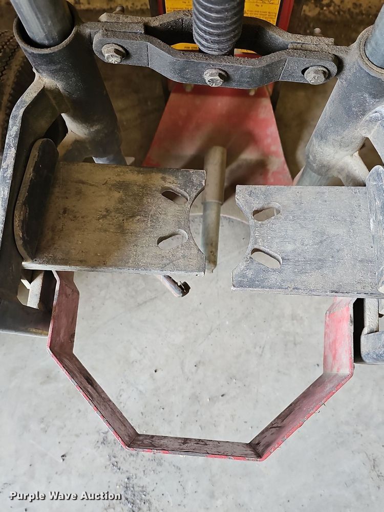 image for item EK5840 Tools 