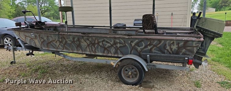 image for item EK5844 1984 Sea Nymph boat