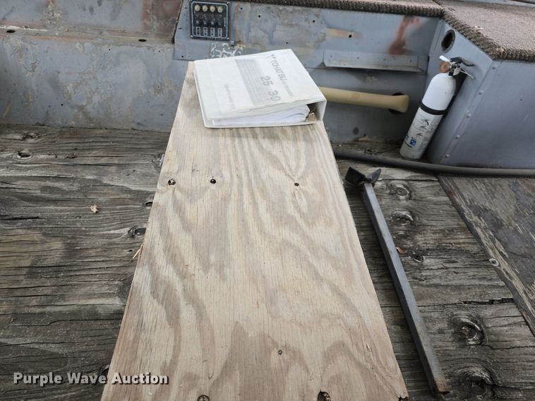 image for item EK5844 1984 Sea Nymph boat