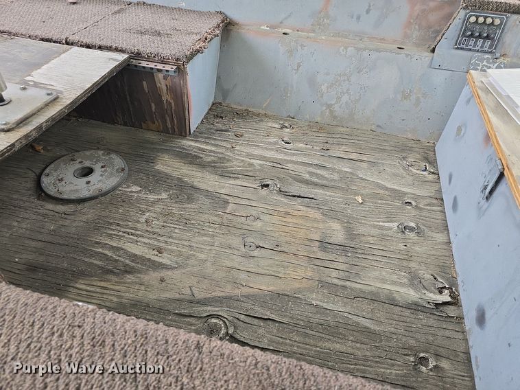 image for item EK5844 1984 Sea Nymph boat