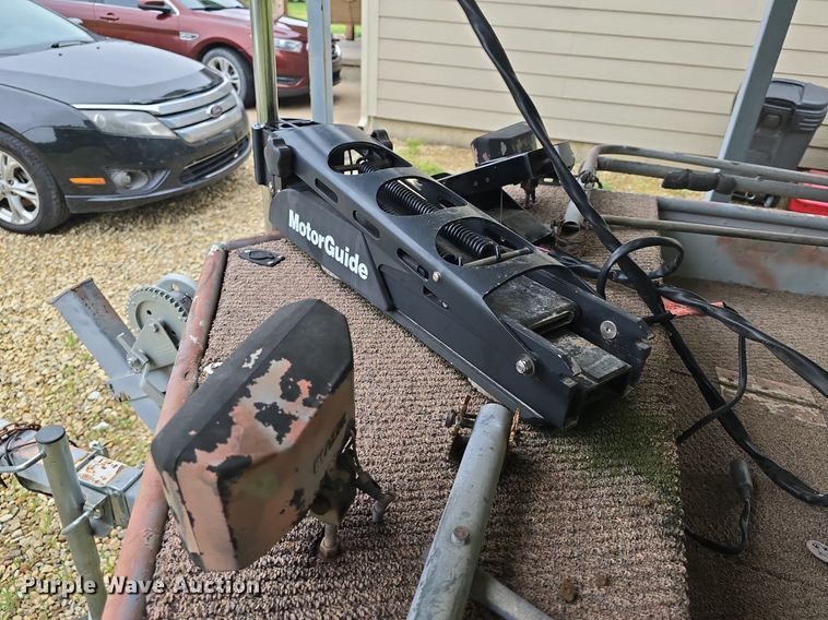 image for item EK5844 1984 Sea Nymph boat