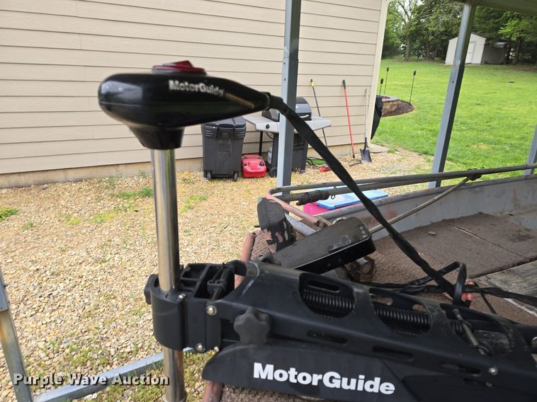 image for item EK5844 1984 Sea Nymph boat