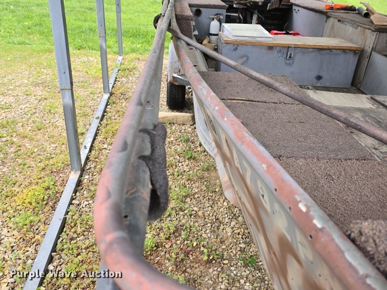 image for item EK5844 1984 Sea Nymph boat