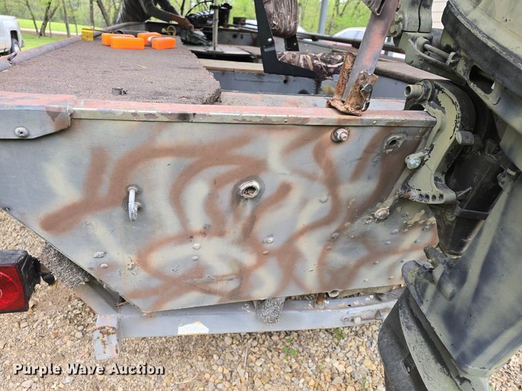 image for item EK5844 1984 Sea Nymph boat