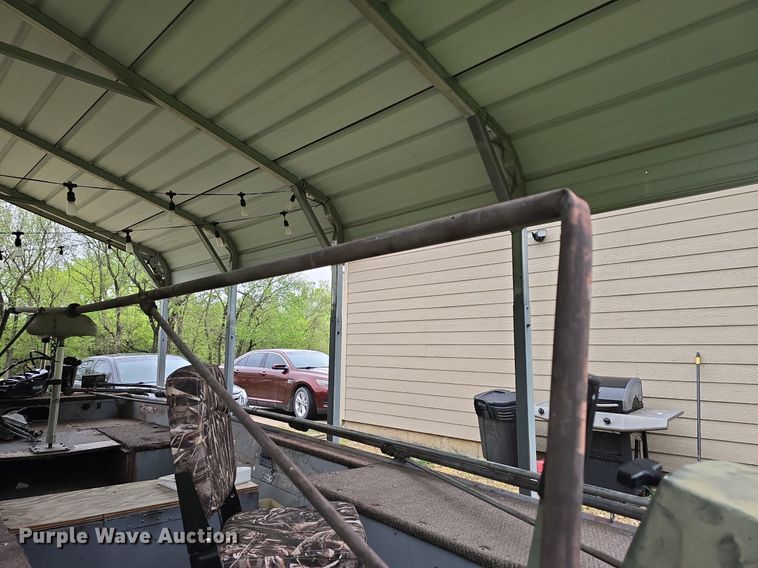 image for item EK5844 1984 Sea Nymph boat