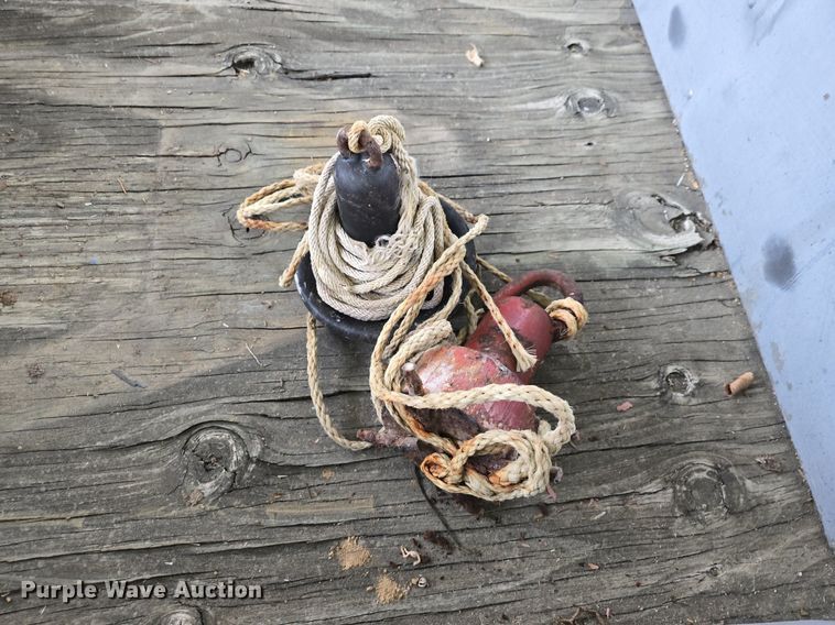 image for item EK5844 1984 Sea Nymph boat