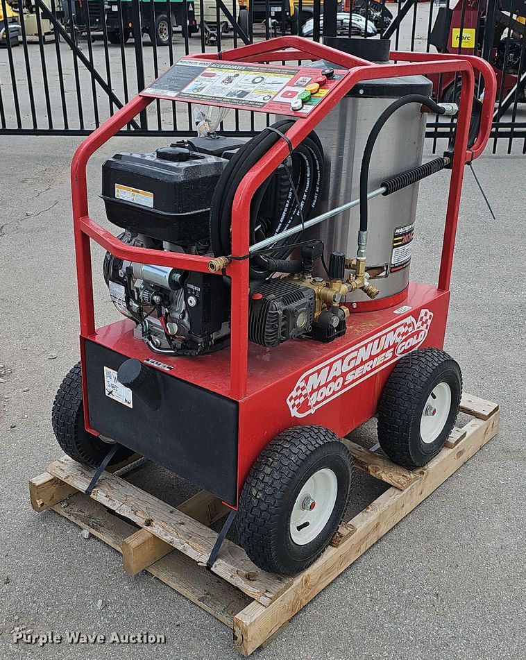 image for item IO9916 Magnum 4000 series hot pressure washer