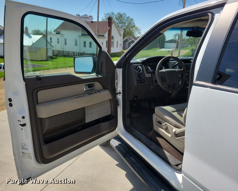 image for item KB9104 2010 Ford F150 SuperCab pickup truck