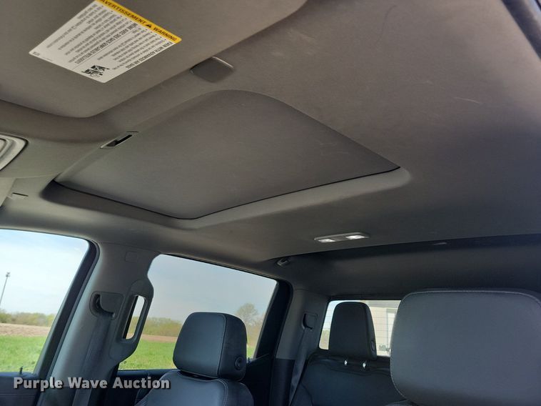 image for item LC9508 2020 Chevrolet Silverado 1500 Crew Cab pickup truck