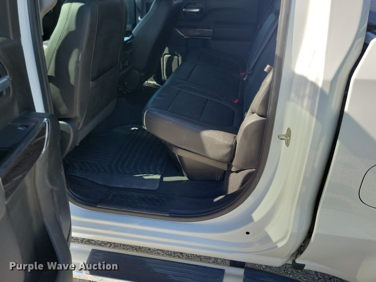 image for item LC9508 2020 Chevrolet Silverado 1500 Crew Cab pickup truck