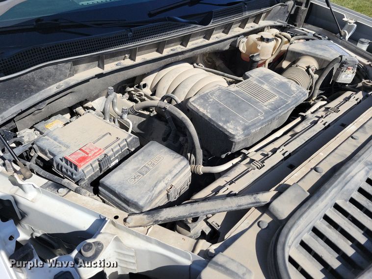 image for item LC9508 2020 Chevrolet Silverado 1500 Crew Cab pickup truck