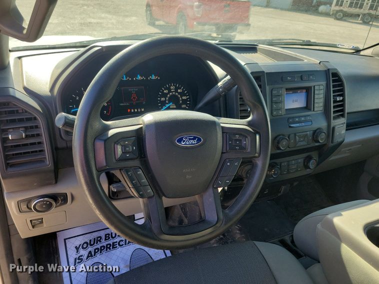 image for item LC9972 2019 Ford F150 XL SuperCab pickup truck